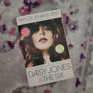 Daisy Jones and The Six